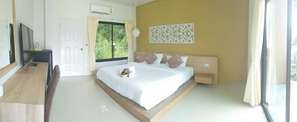 Suwi Coco Ville Resort 12/56