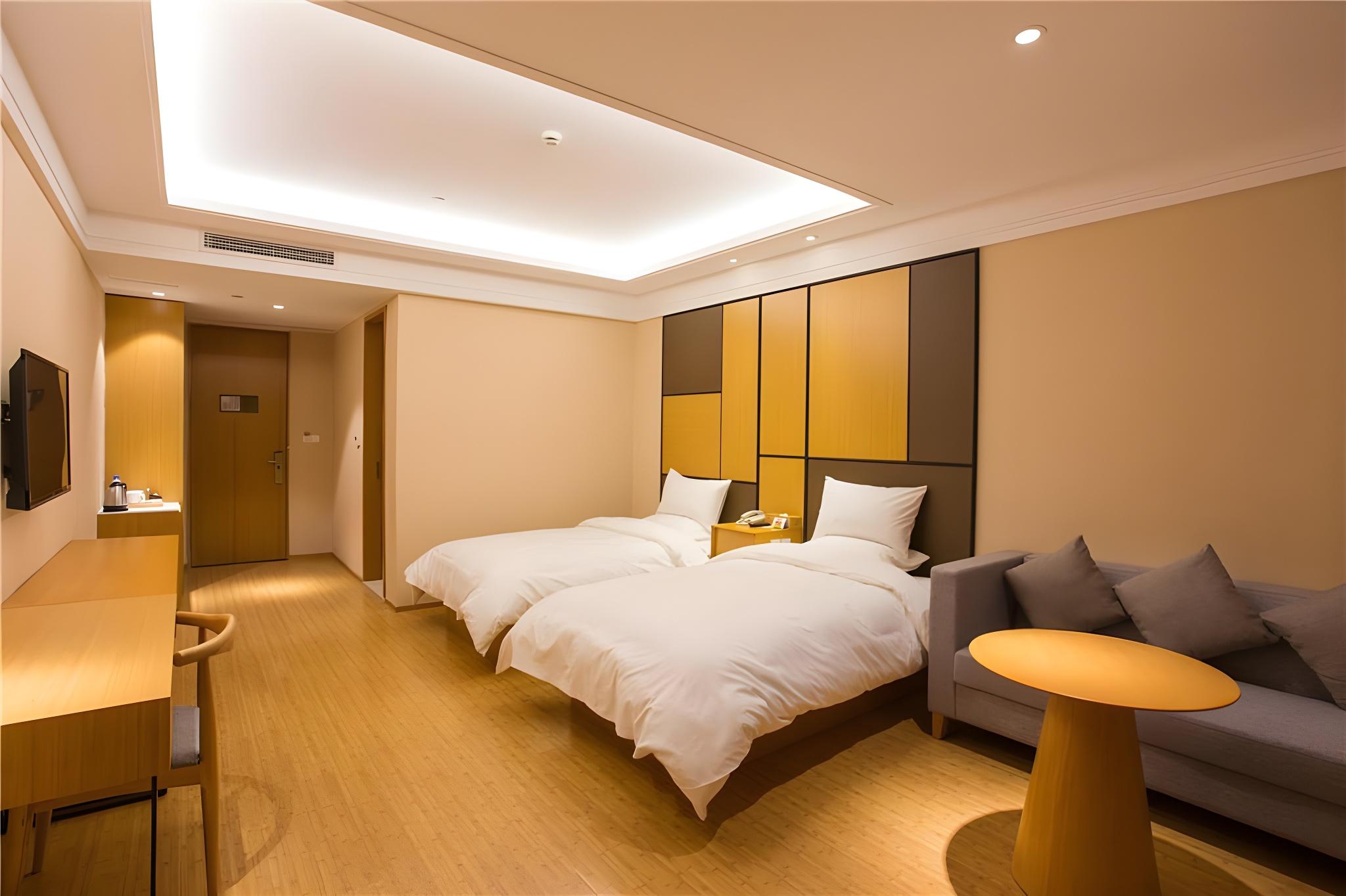 Room, Twin Beds