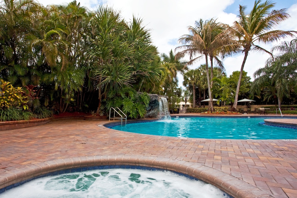 Holiday Inn Ft. Lauderdale-Airport 10/61