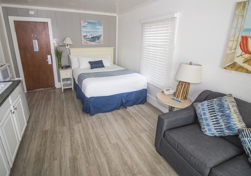 Capitola Venetian Hotel 21/60