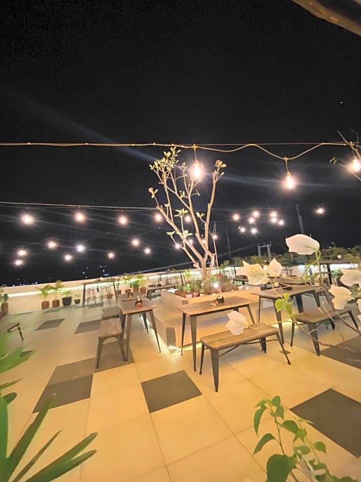 Kaloka Airport Hotel 48/50