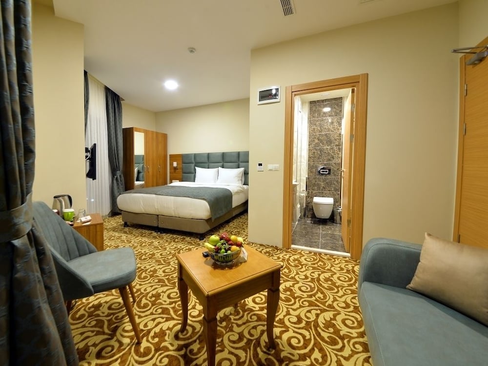 Sertac Hotel 23/30