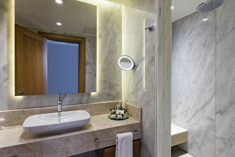 Titanic Luxury Collection Bodrum 26/74