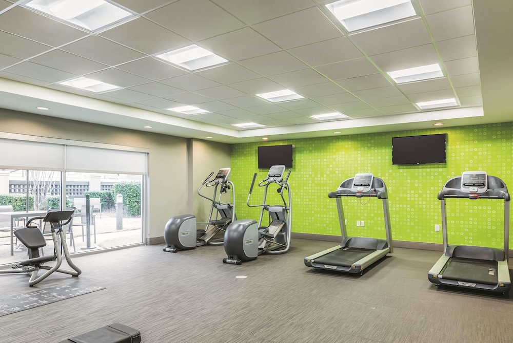 La Quinta Inn Suites By Wyndham Dallas Plano West 30/45