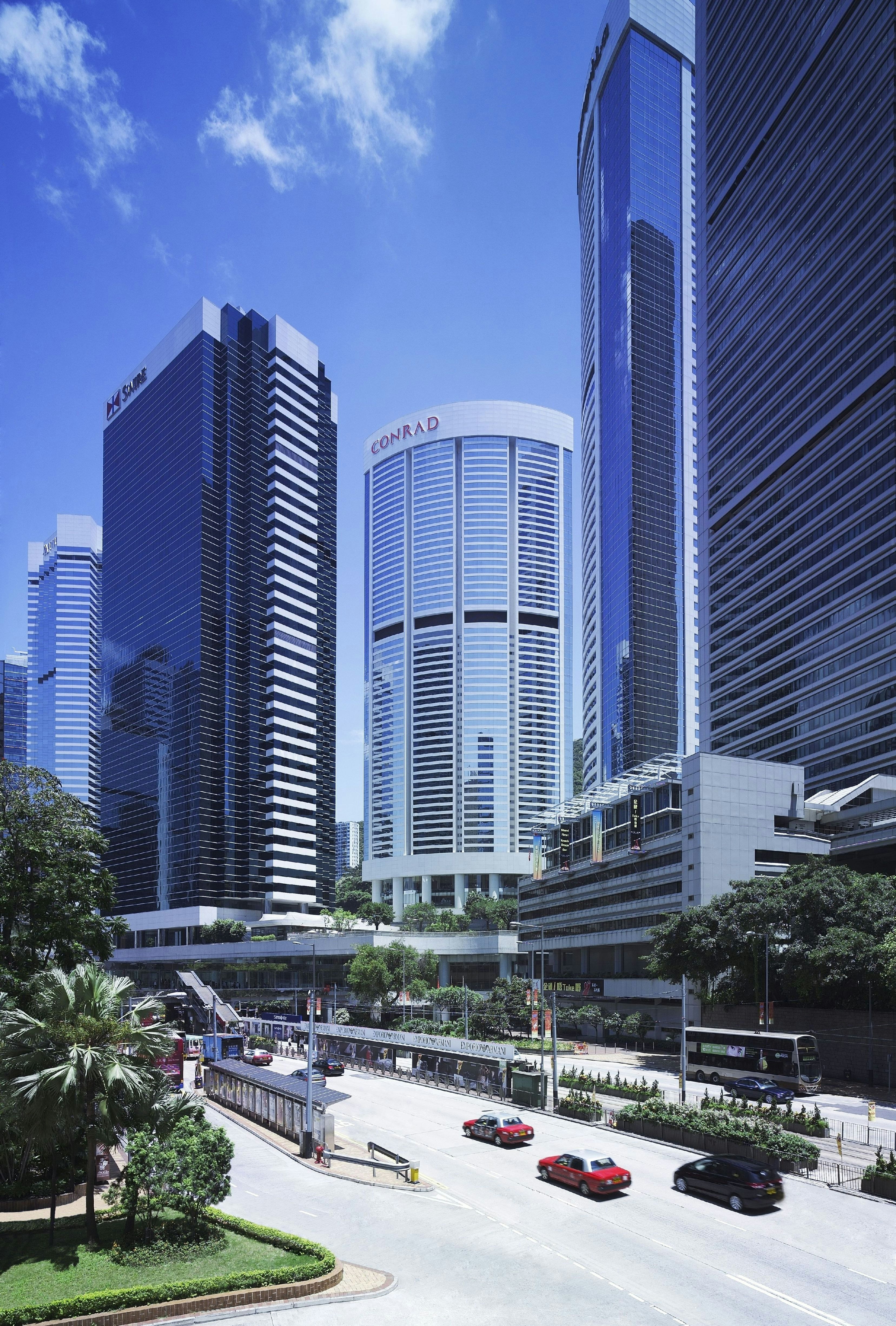 Conrad Hong Kong 68/74