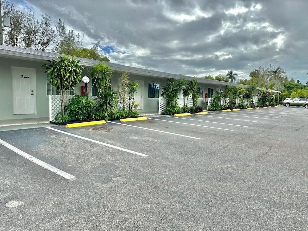 Conty Apos S Motel 50/61