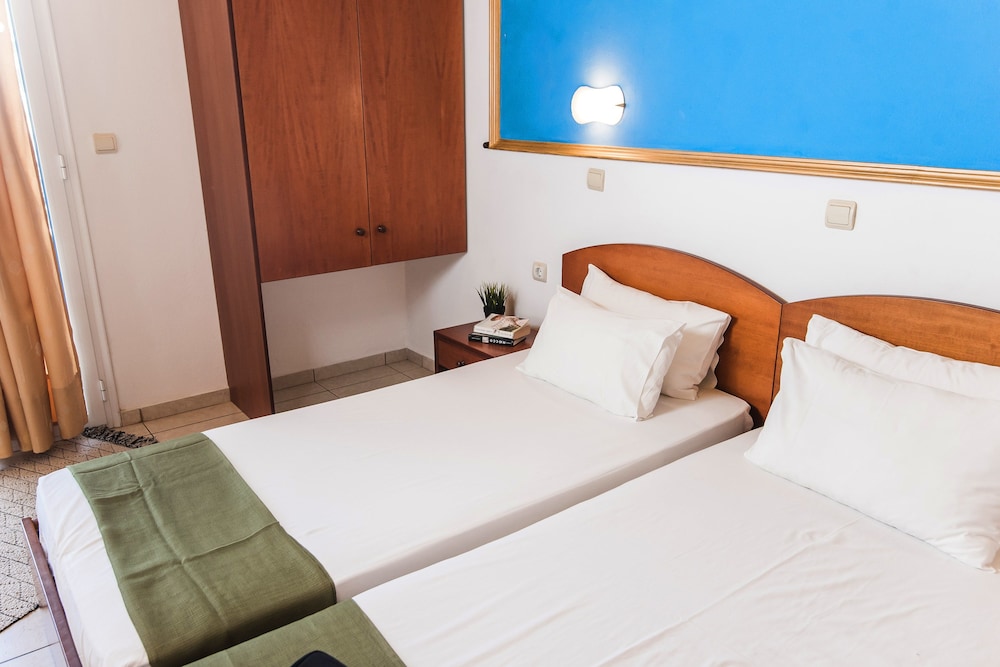 Yiannis Manos Hotel Resort 13/50