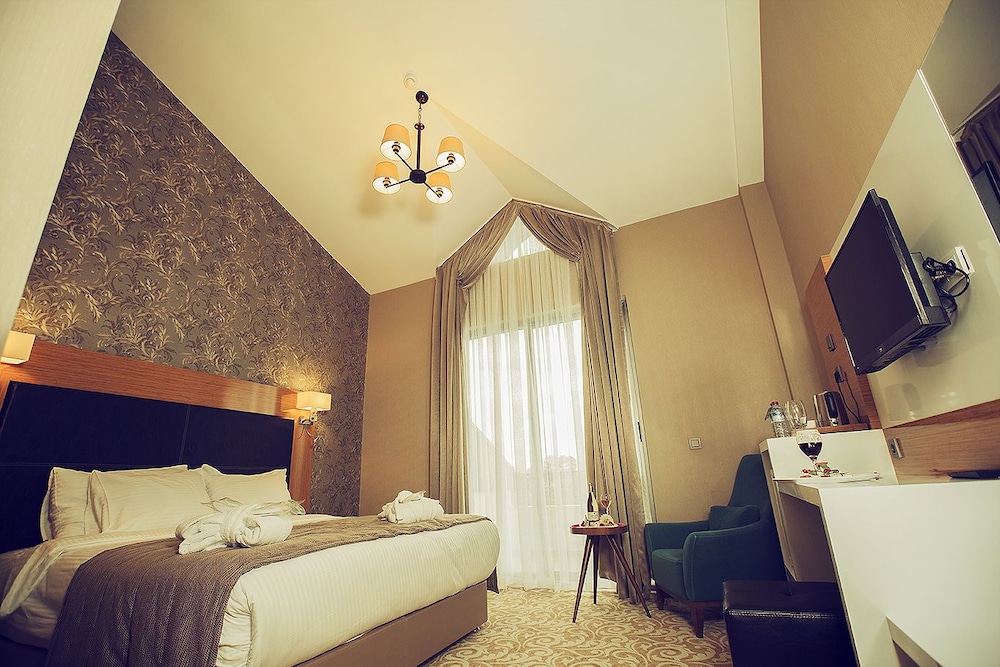 El Garden Hotel & Residence 11/33