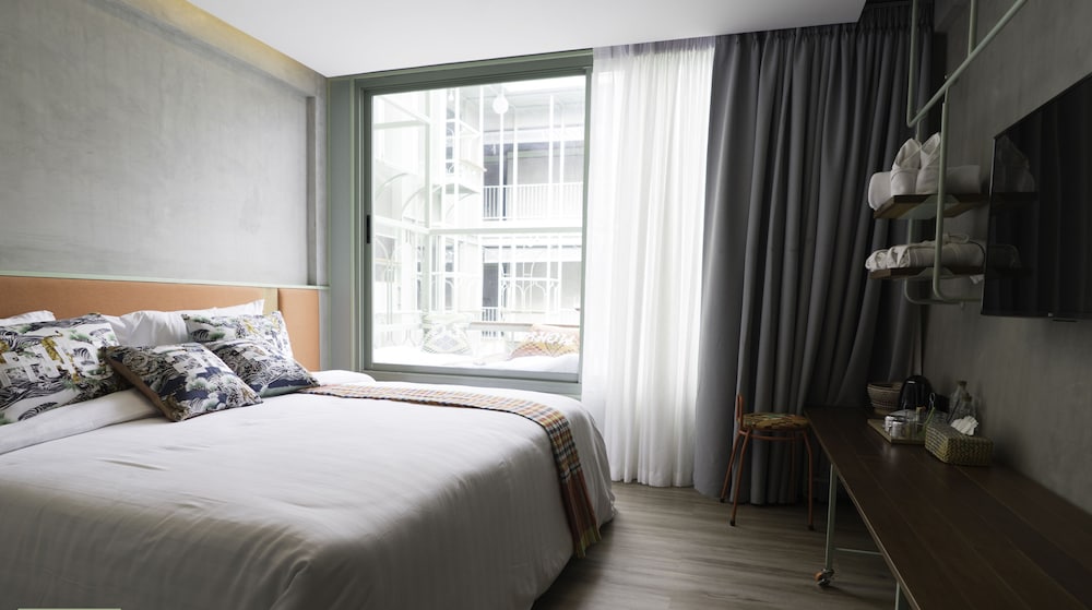 Samsen Street Hotel 12/44