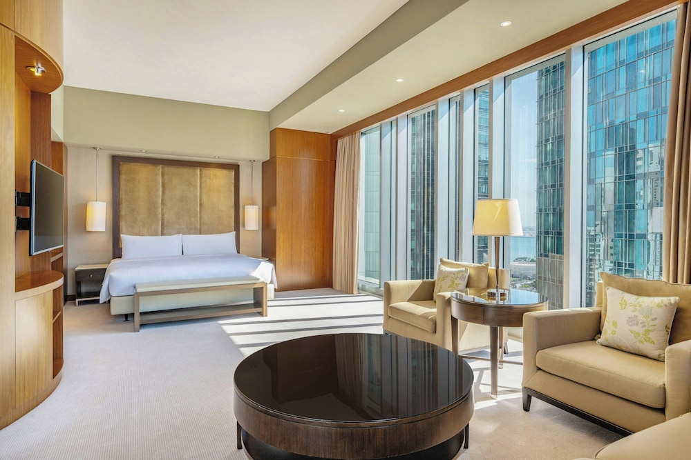 Executive, Suite, King Bed, Corner