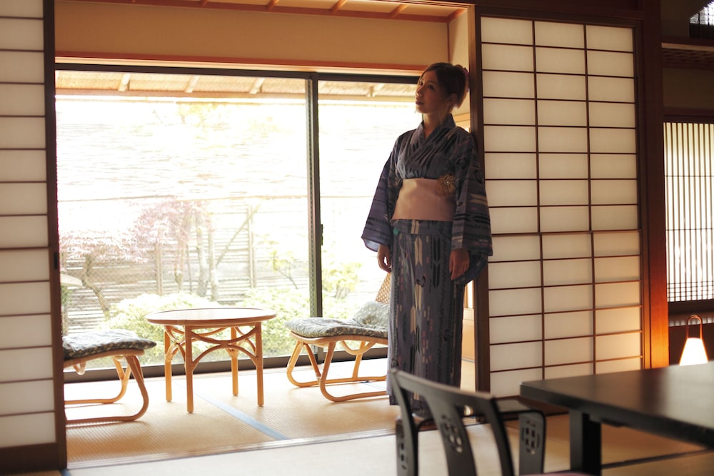ONISHIYA SUISHOEN 36/60
