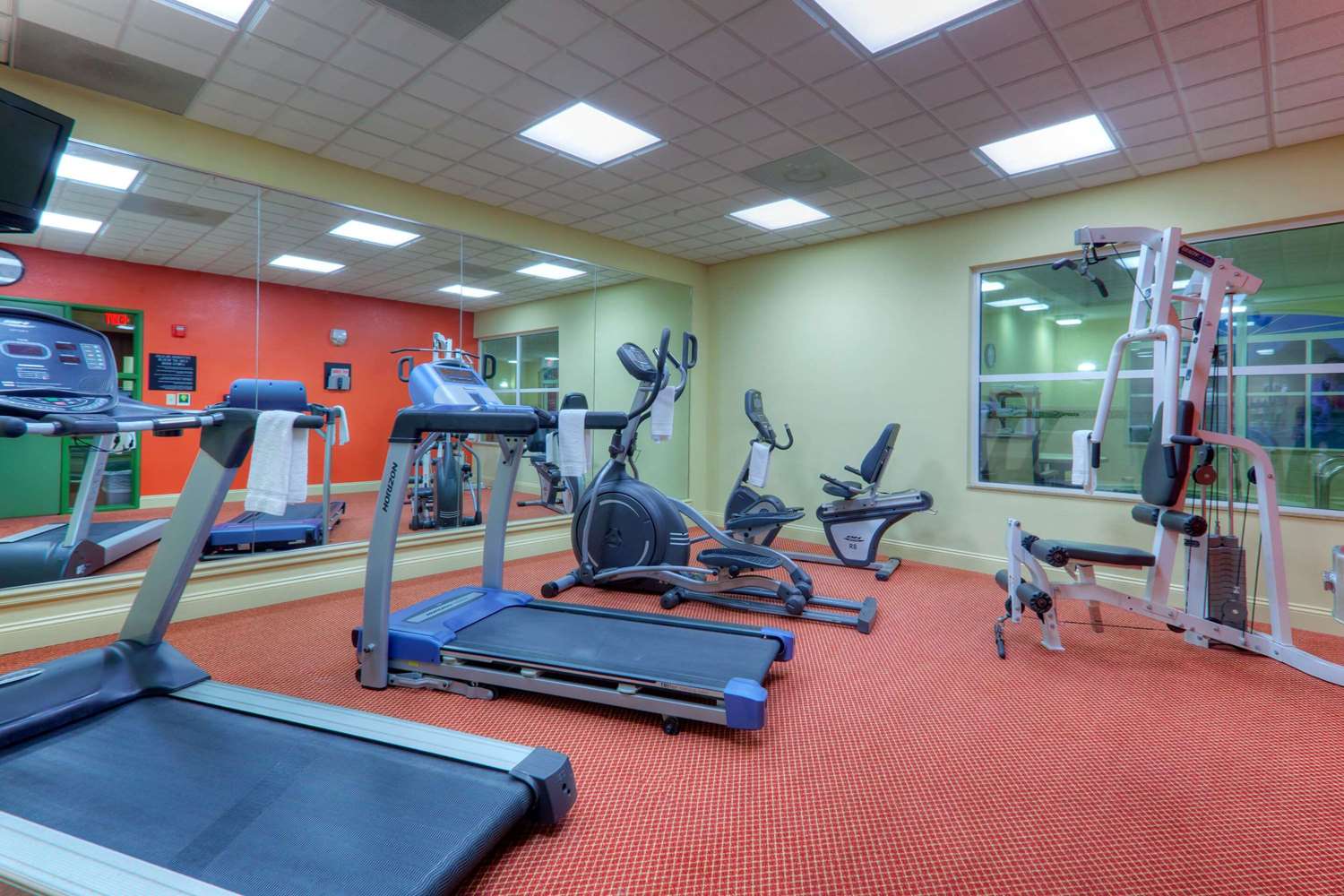 Country Inn Suites By Radisson Fredericksburg Va 15/26