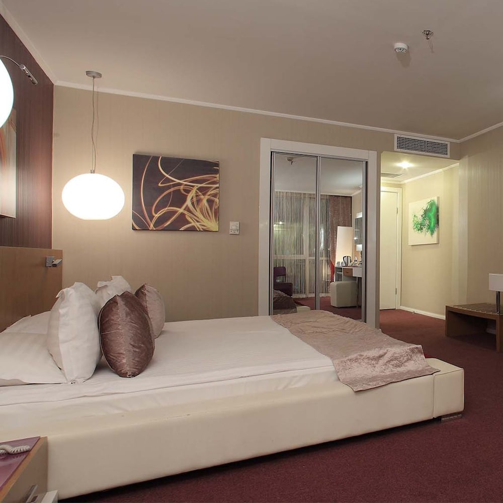 City Hotel Ankara 24/67