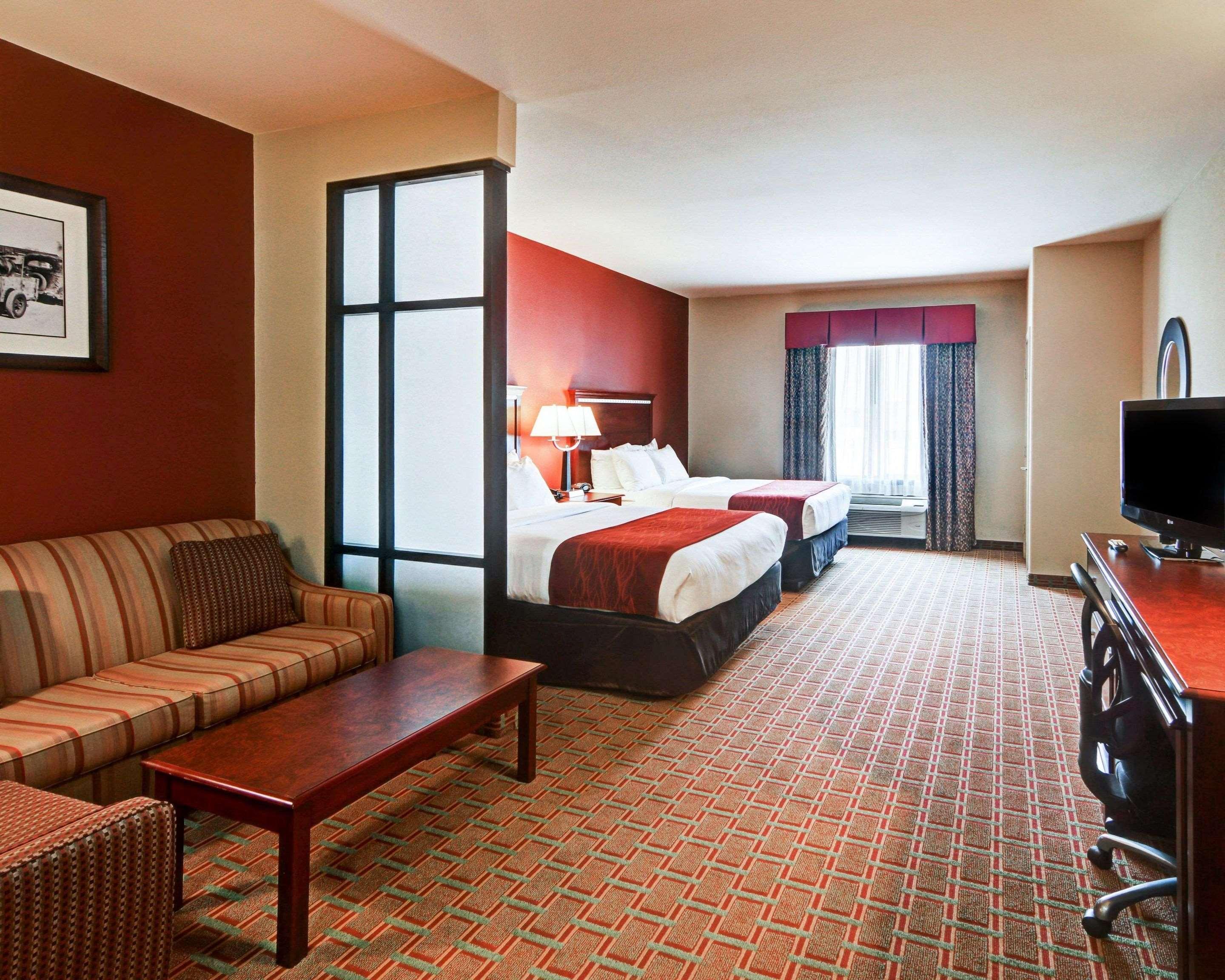 EFFICIENCY, SUITE, 2 QUEEN BEDS, ACCESSIBLE
