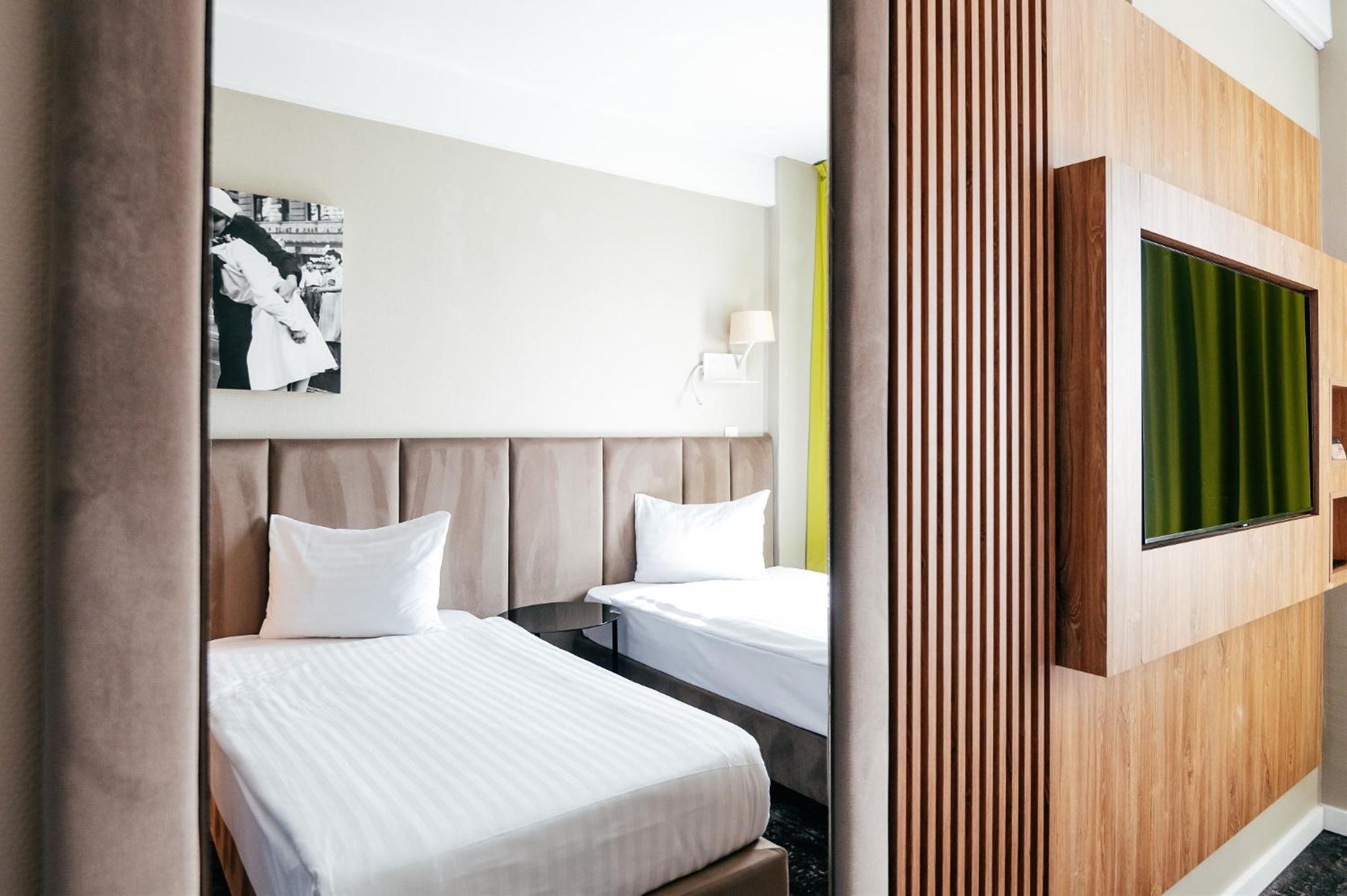 Room at Business Hotel Conference & Spa, TARGU MURES