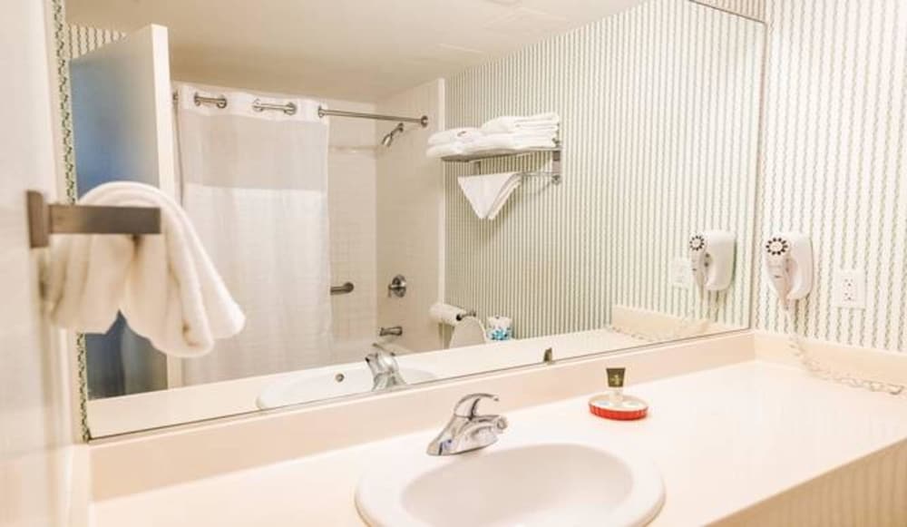 Woodlands Hotel & Suites - A Colonial Williamsburg Hotel 64/64