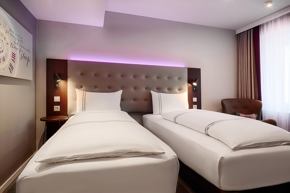 Premier Inn Cologne City Centre hotel 9/50