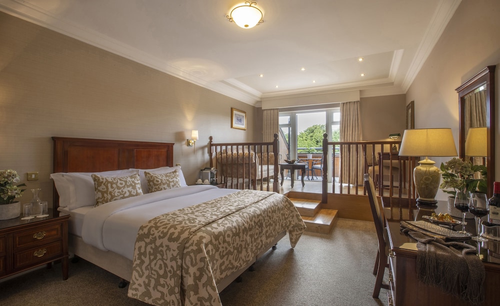 LUXURY, DOUBLE BED