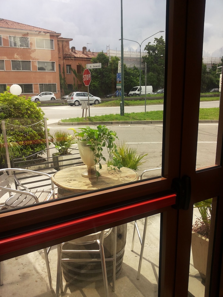 Hotel Autoespresso 45/50