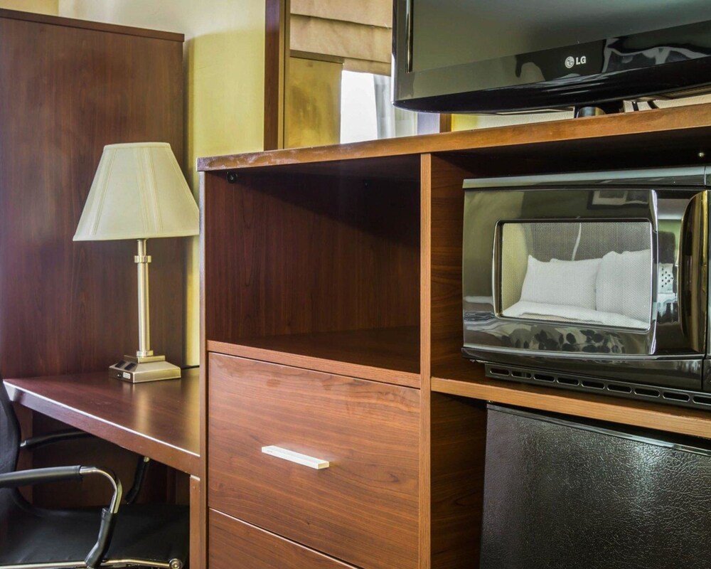 Sleep Inn Asheville - Biltmore West 39/41