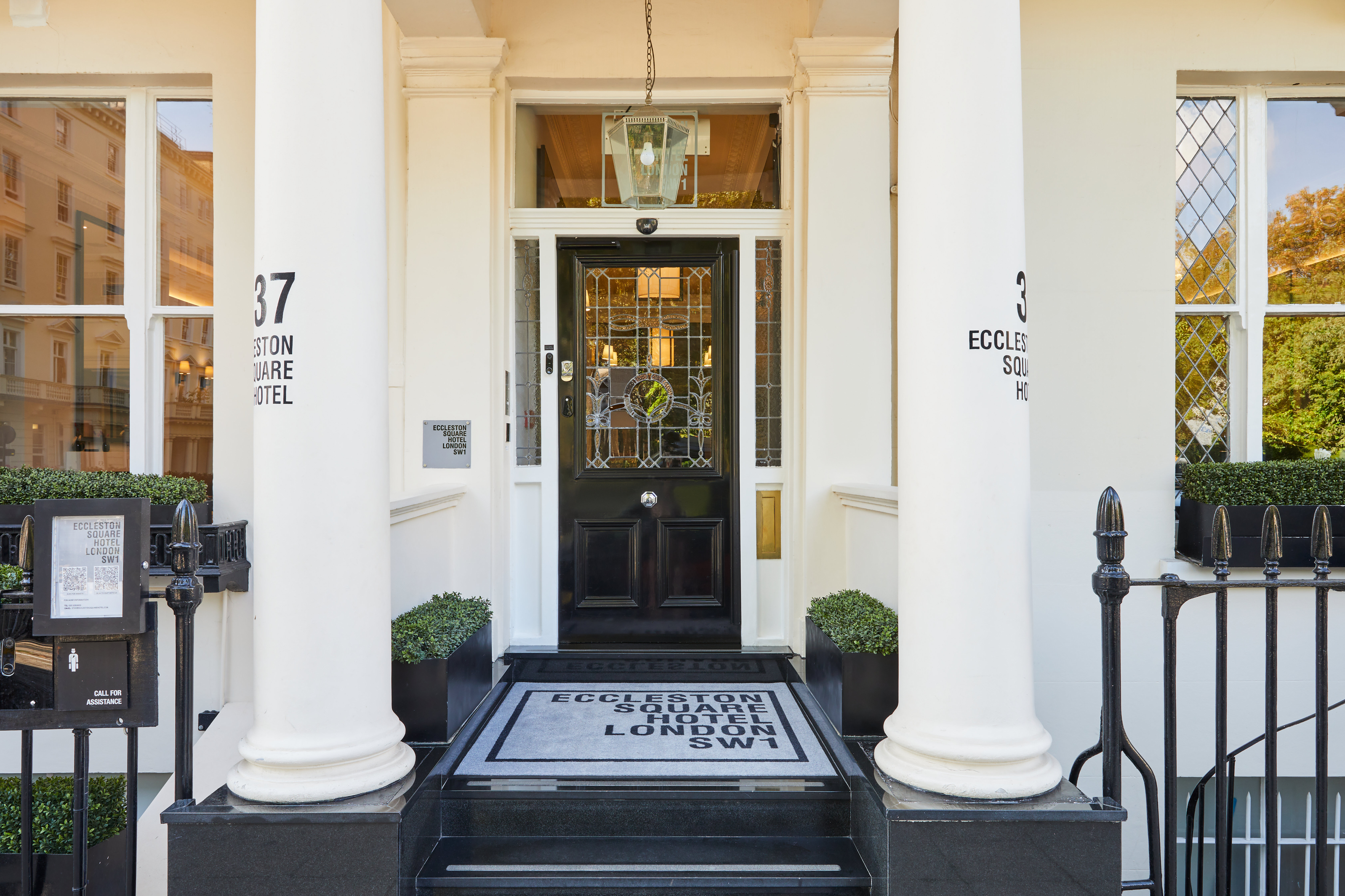 Eccleston Square Hotel 2/23