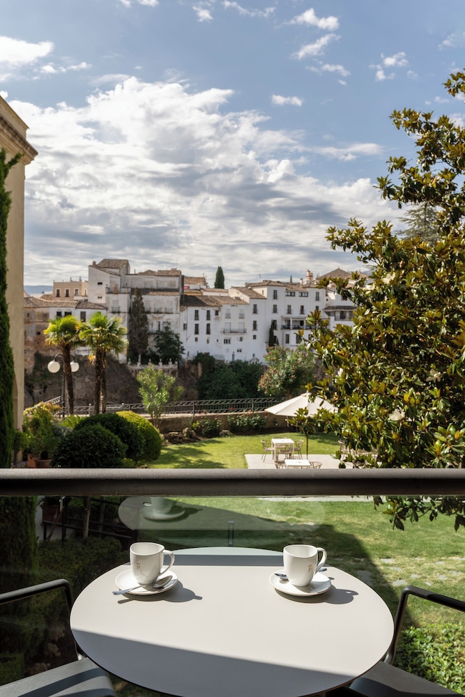 Parador De Ronda 67/71