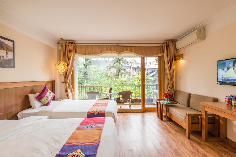 DELUXE, GARDEN VIEW, BALCONY