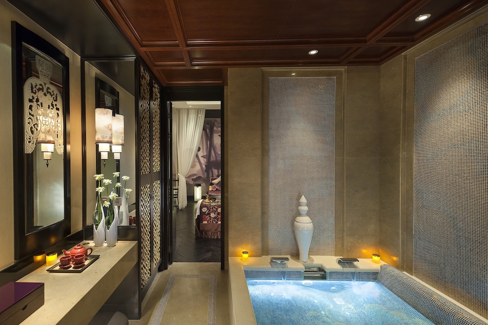 Mandarin Oriental Guangzhou 29/73