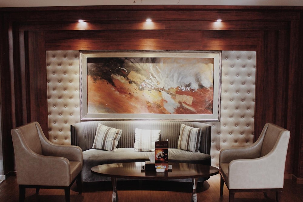 فندق ناشونال بارك(National Park Hotel) 50/66