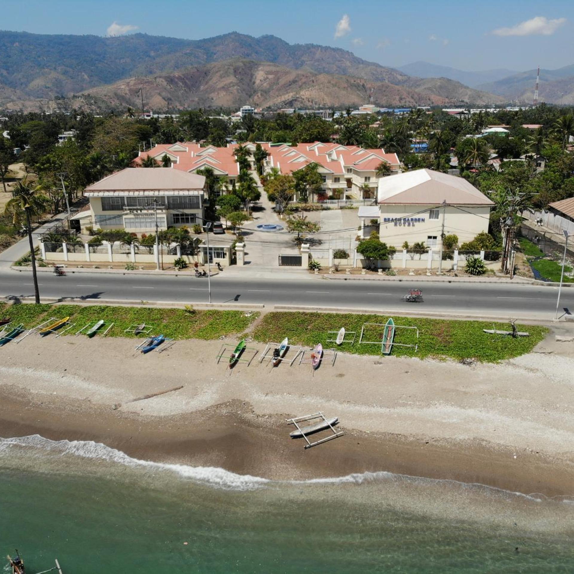 Beach Garden Hotel 22/23