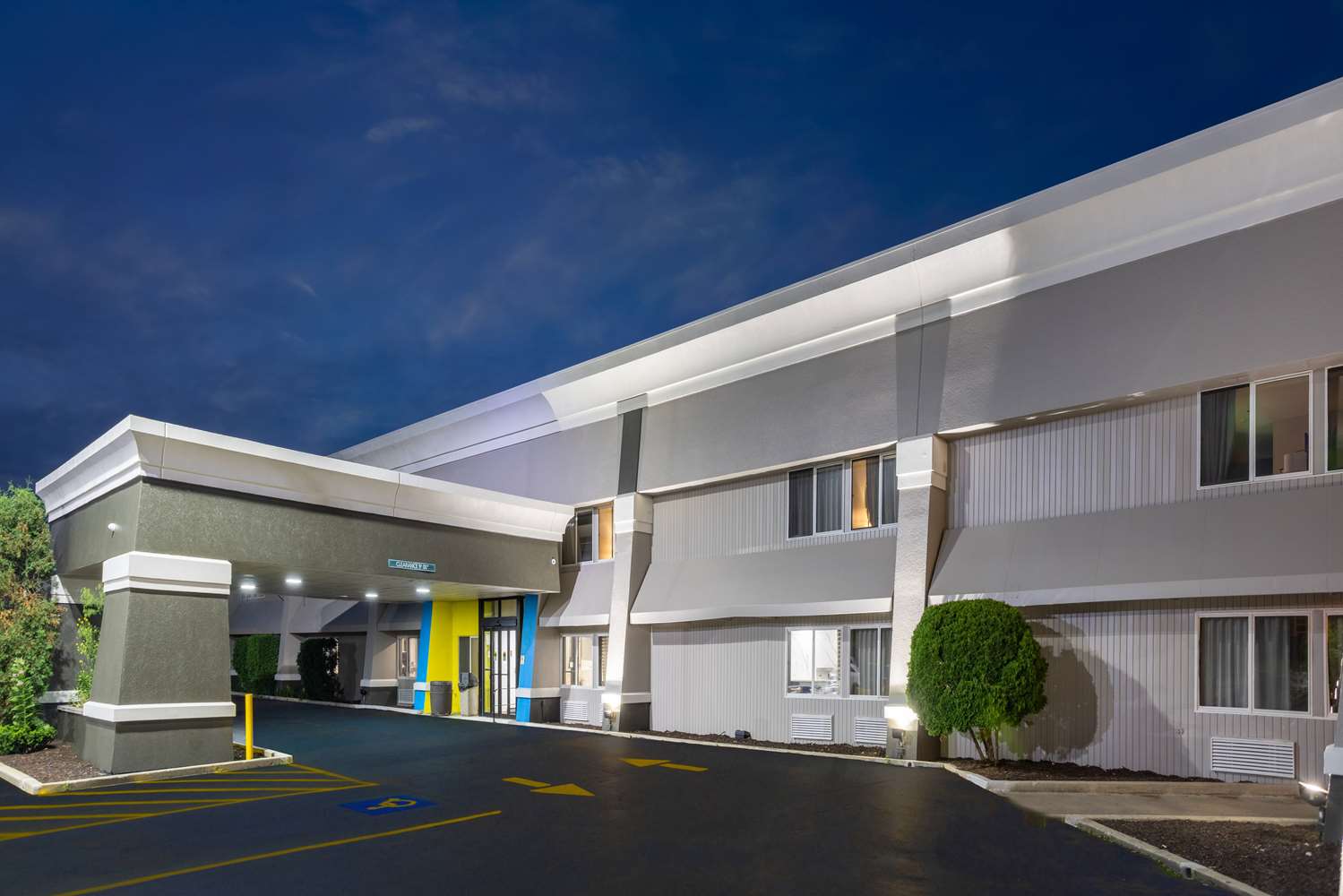 Days Inn by Wyndham Pleasant Prairie Kenosh 3/55