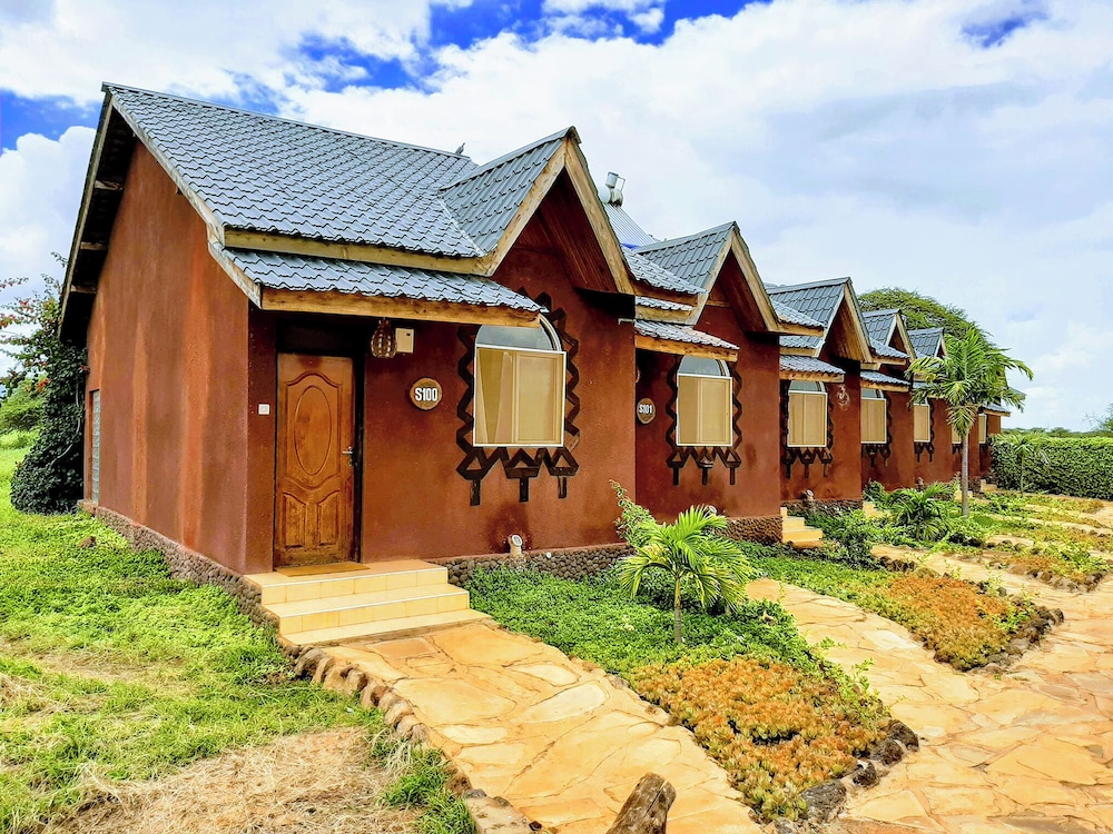 AA Lodge Amboseli 2/50