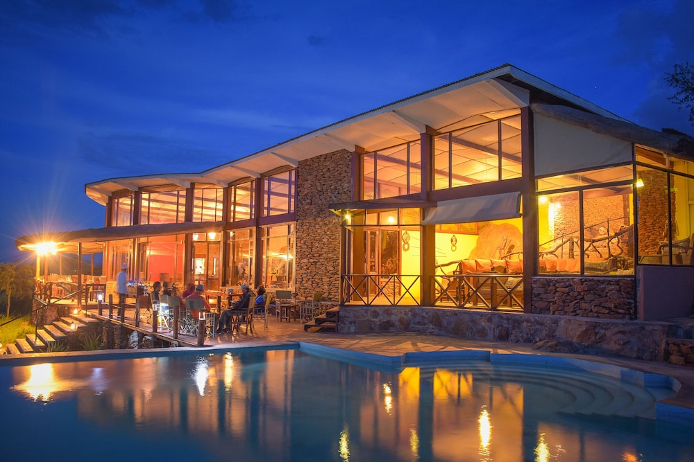 Serengeti Simba Lodge 1/30