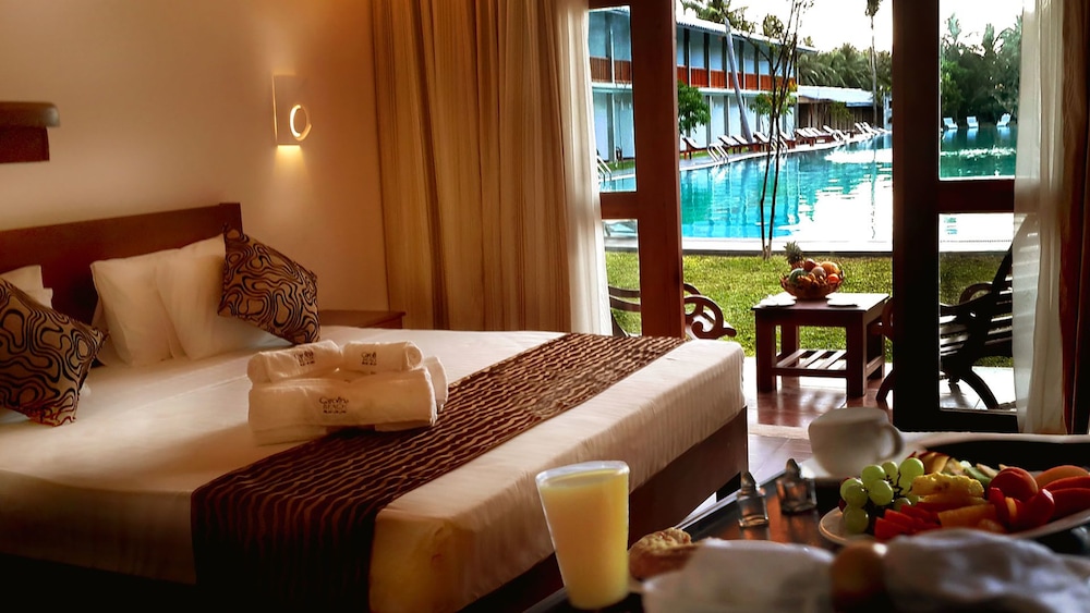 Carolina Beach Resort & Spa 10/50