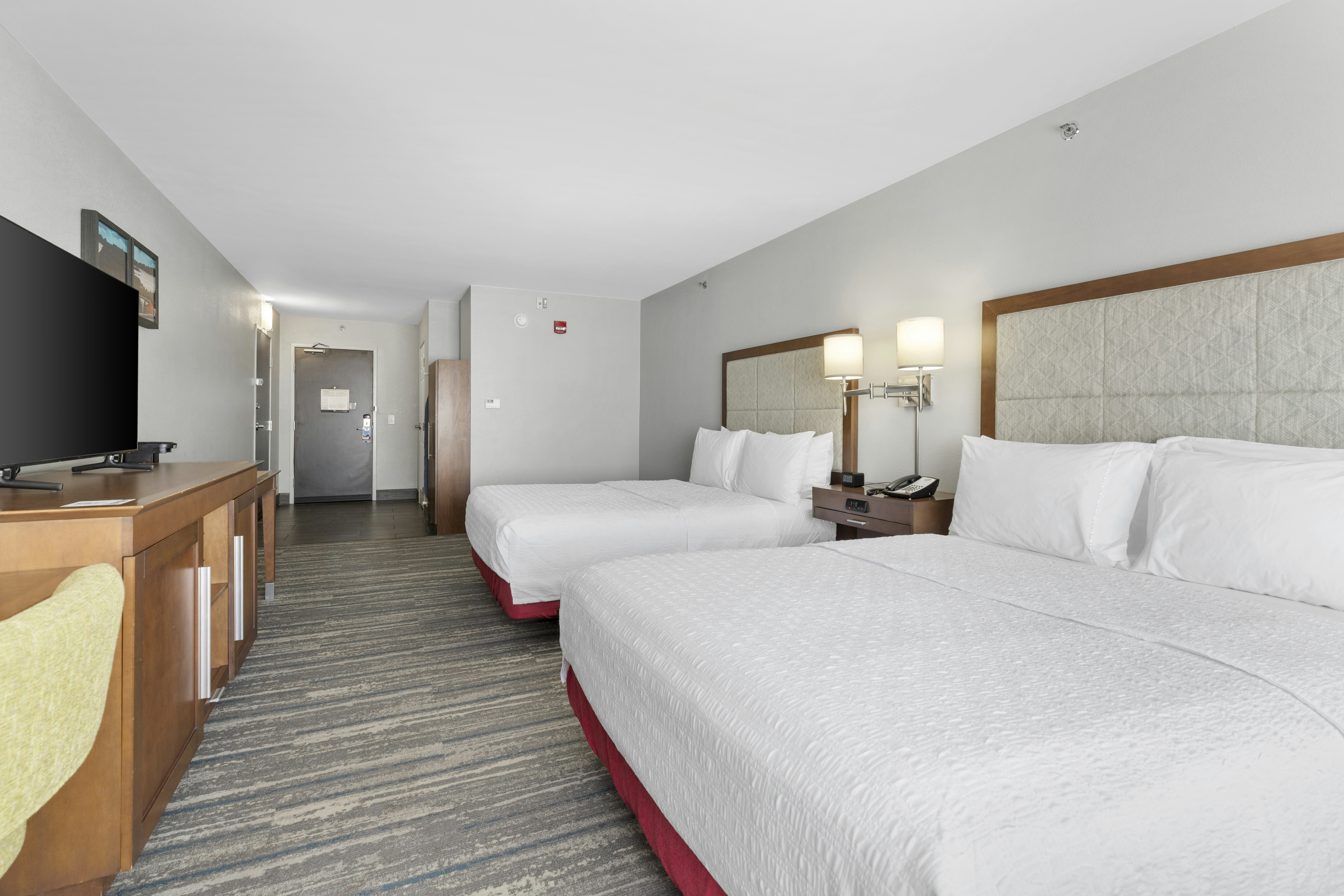 غرفة بسريرين كوين، Hampton Inn Salem 2/10