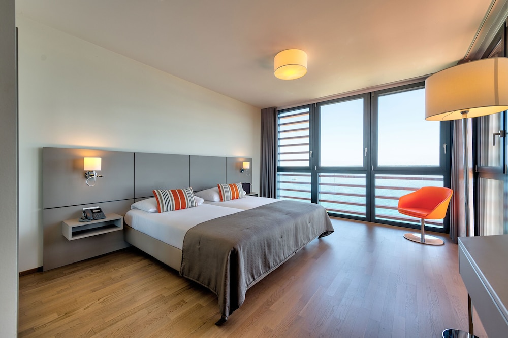 Family, 4 Beds