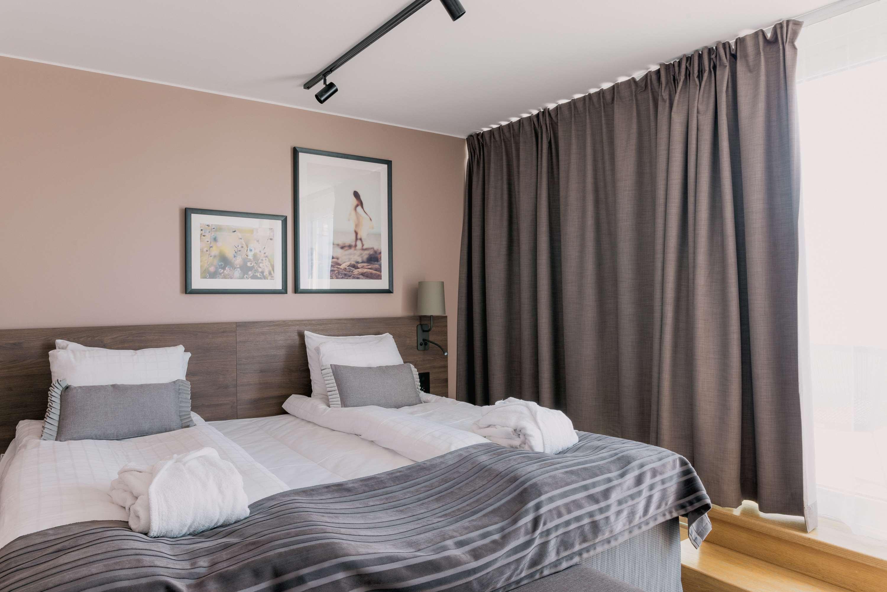Master, Suite