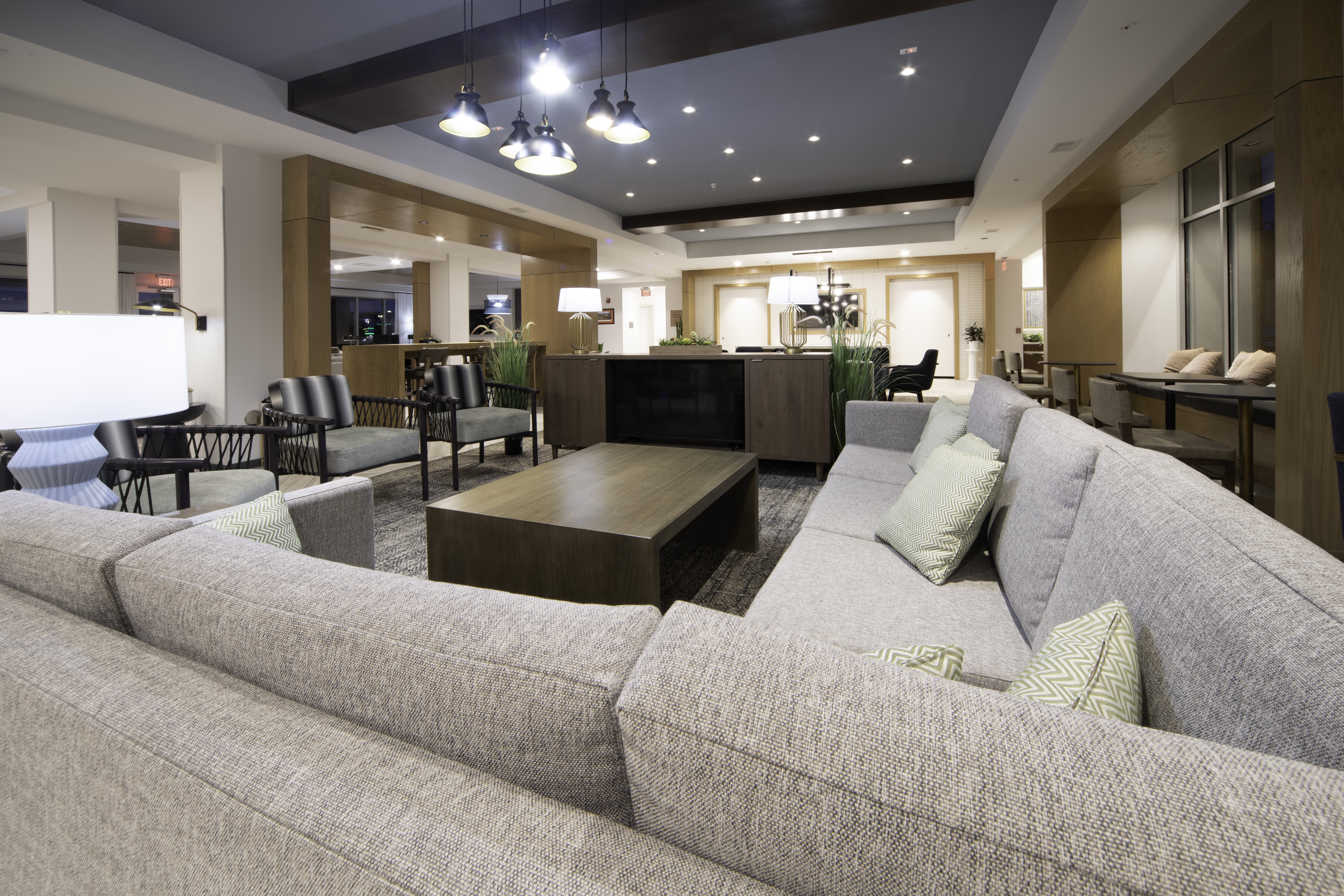 Staybridge Suites - Cincinnati East - Milford, an IHG Hotel 21/37