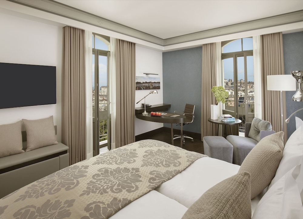 Royal Savoy Hotel and Spa Lausanne 19/84