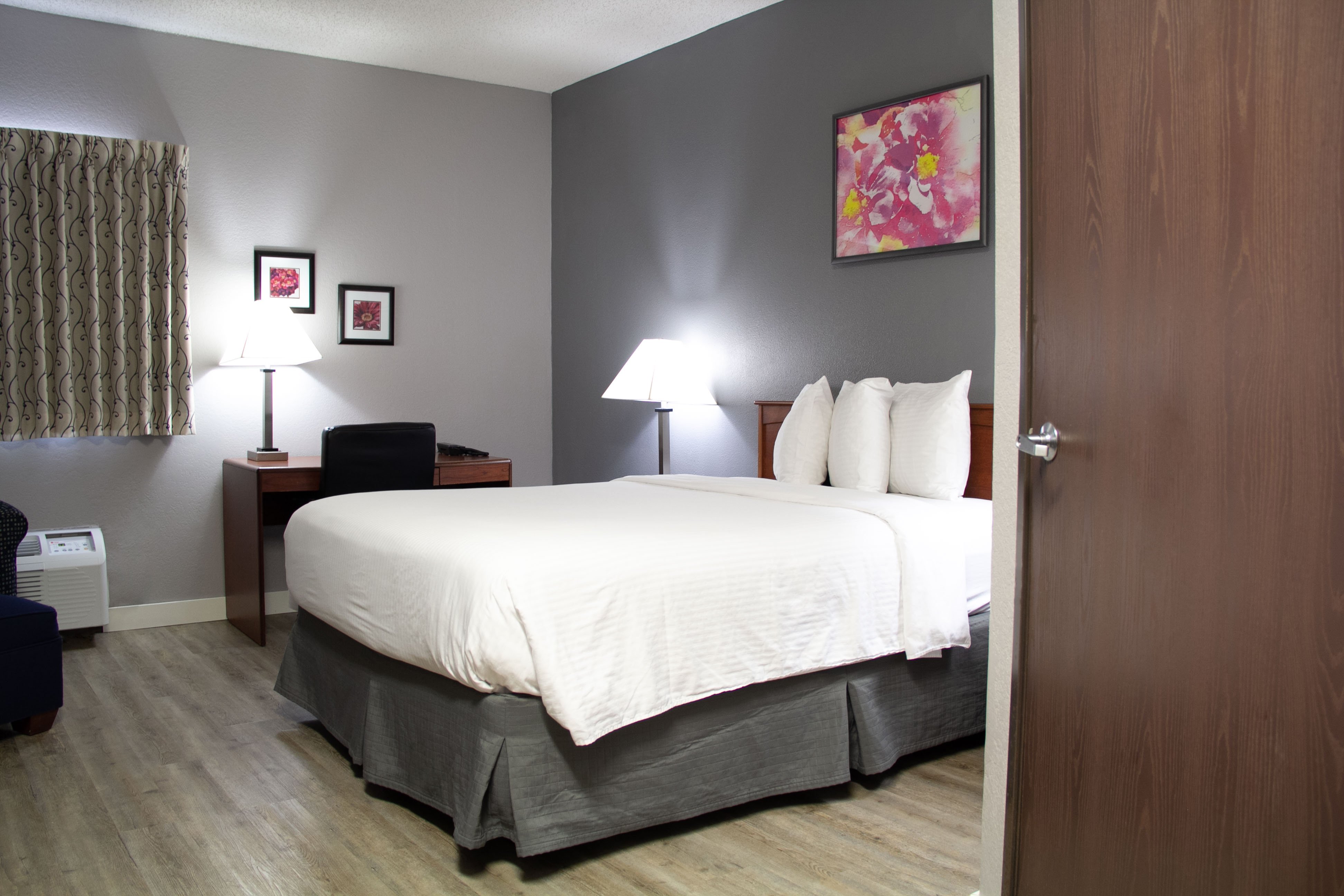 New Victorian Inn Suites Sioux City 17/50