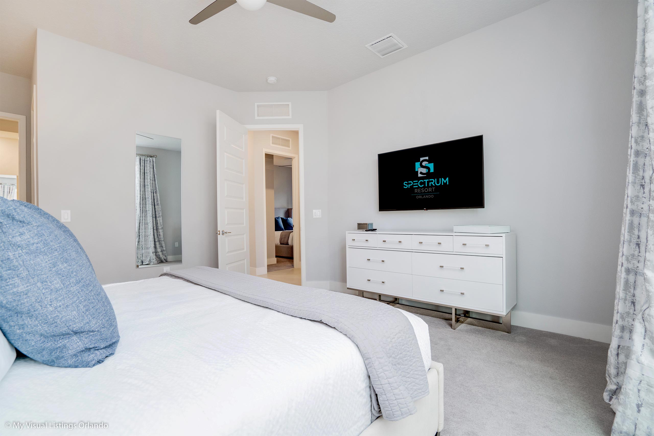 3 Bedrooms, Town House