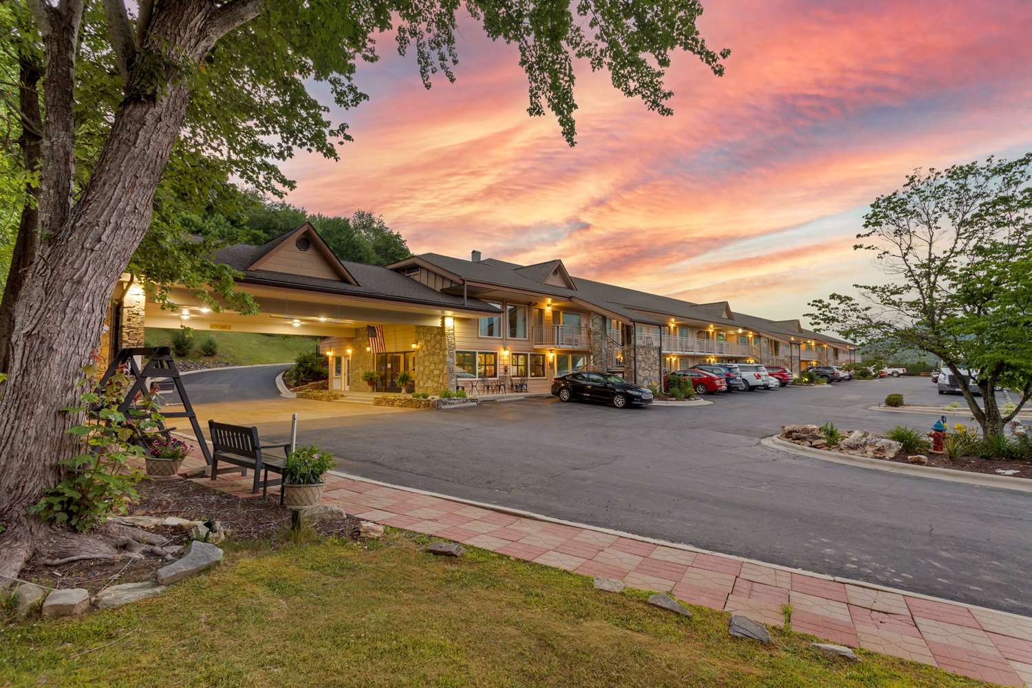 Best Western Smoky Mountain Inn 34/39