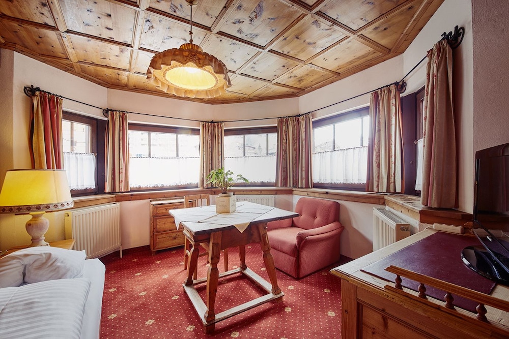 Hotel Gluecksschmiede 47/76