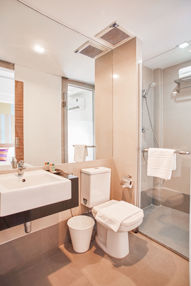 Studio Asoke 25/27