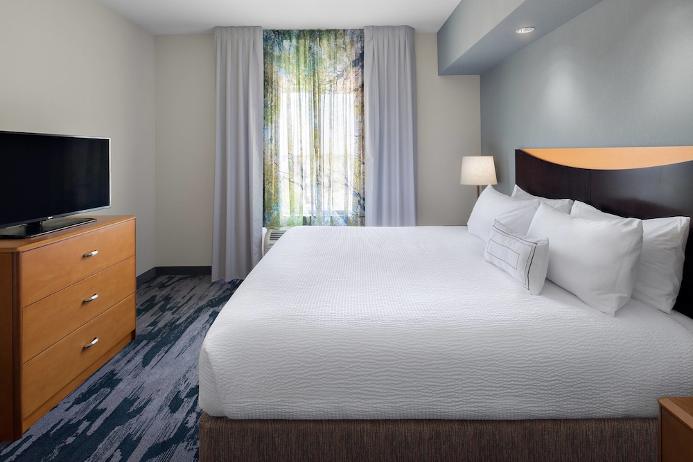 Fairfield Inn Suites Hobbs 11/44