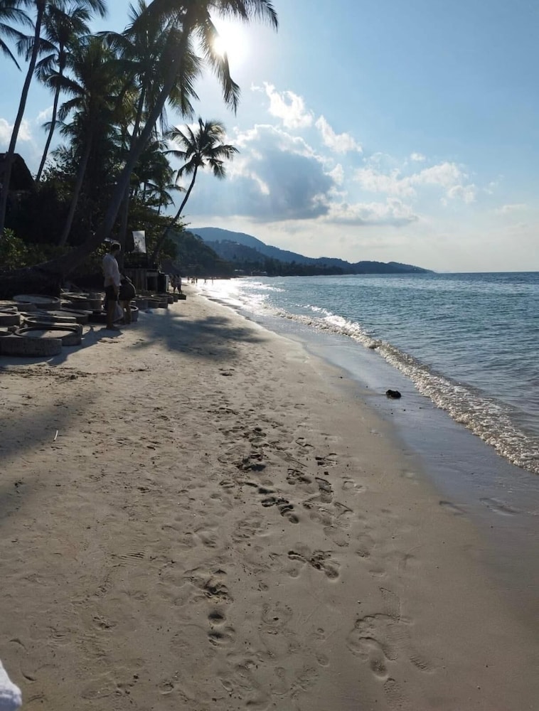 2 Bed Villa 15 Min Walk To Beach 27/36