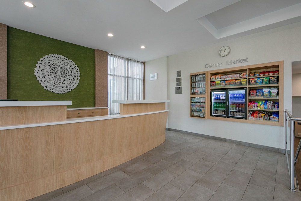 Lobby at Fairfield Inn by Marriott JFK Airport, NEW YORK - NY