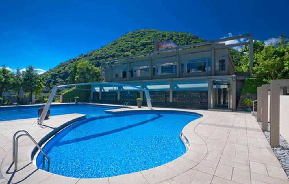 Landis Resort 5/72