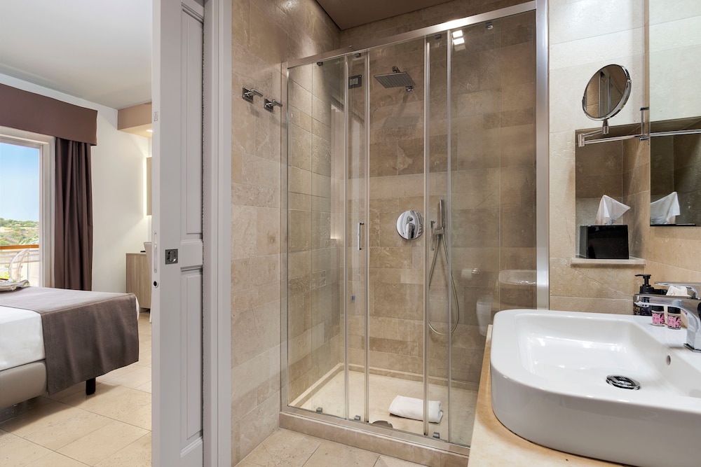 Netum Hotel 46/50
