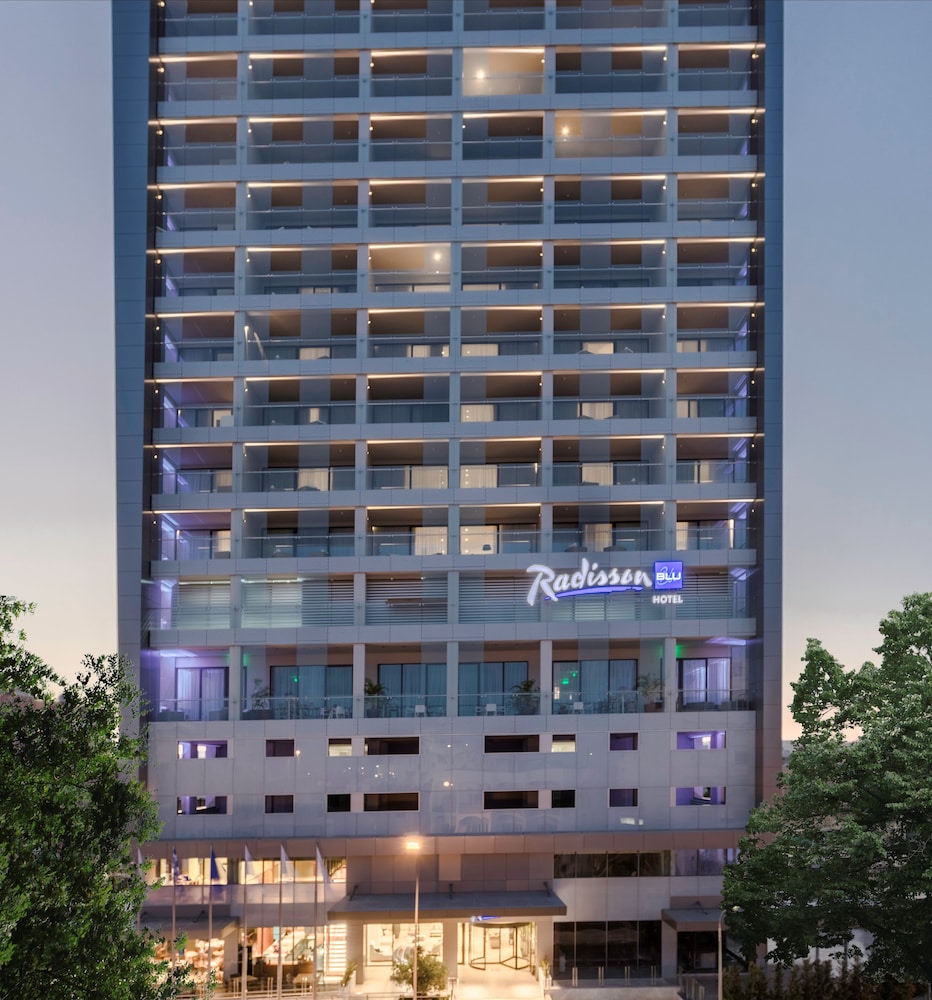 Radisson Blu Hotel Larnaca in LARNACA